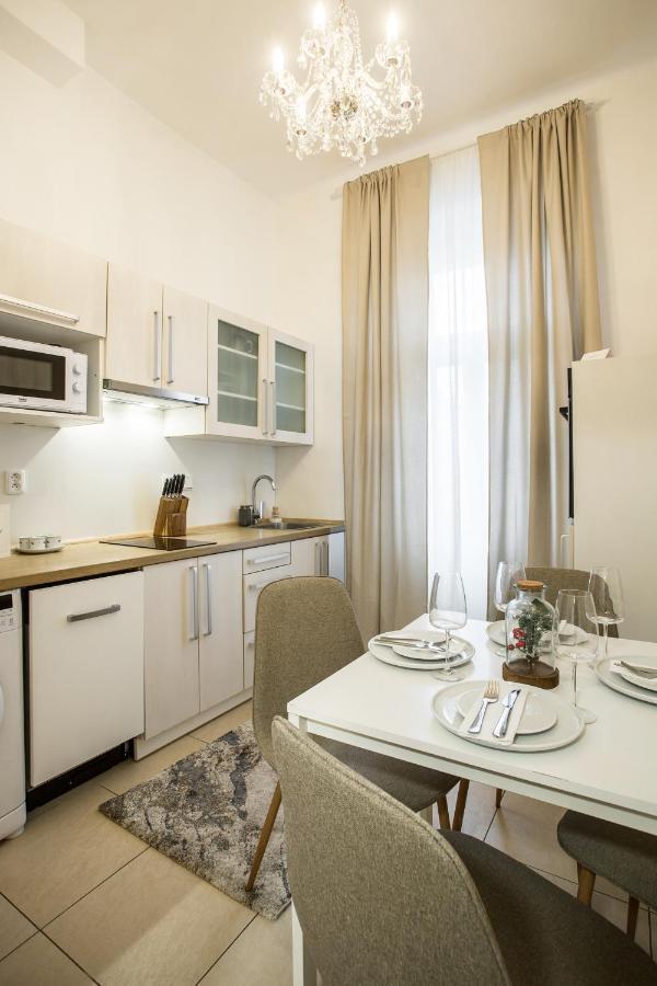 Apartment Apartma Zeyer 1887 *